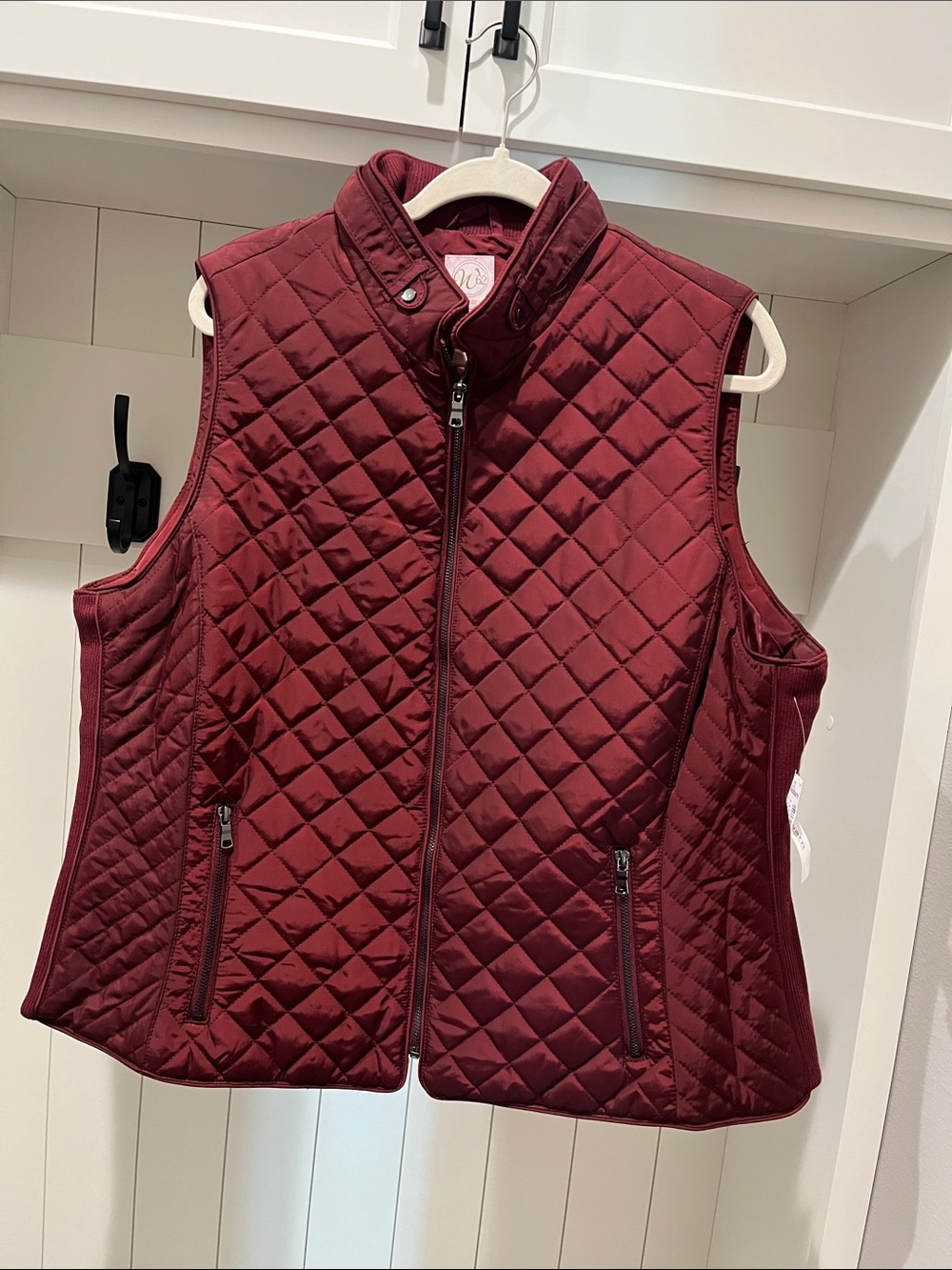 NEW Quilted Sleeveless Vest in Deep Wine